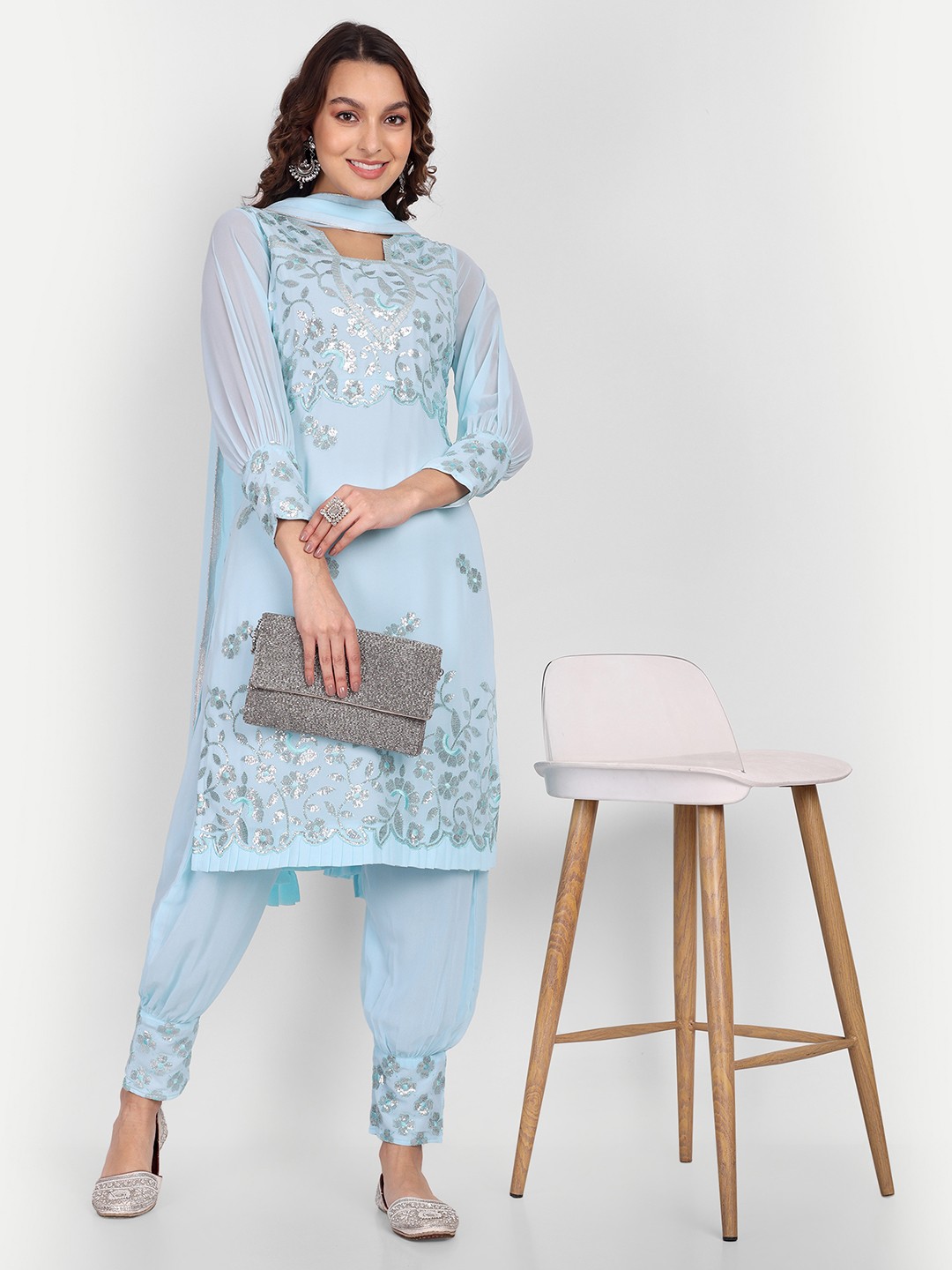 Designer Embroidered Salwarsuit