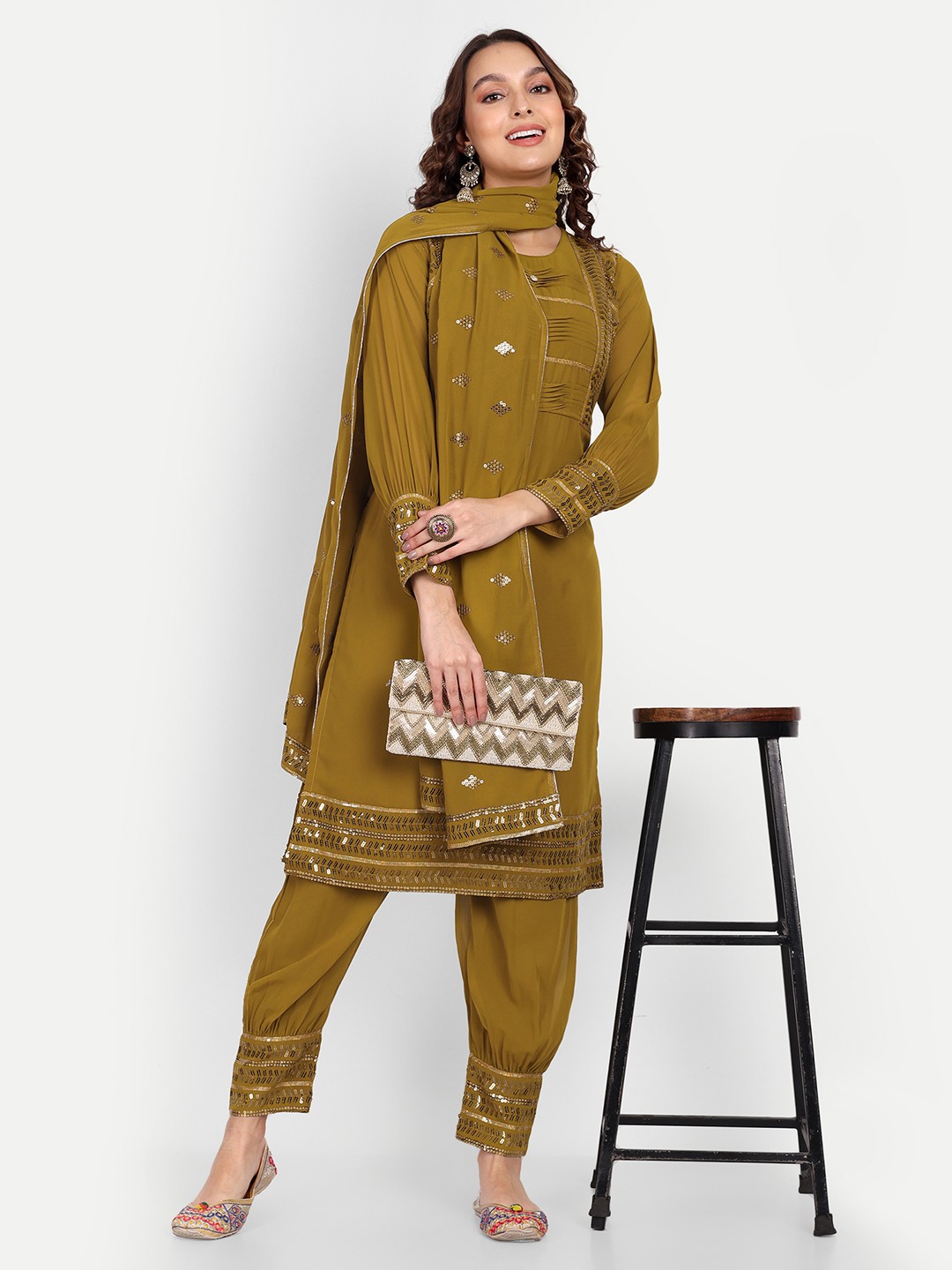 Designer Embroidered Salwarsuit